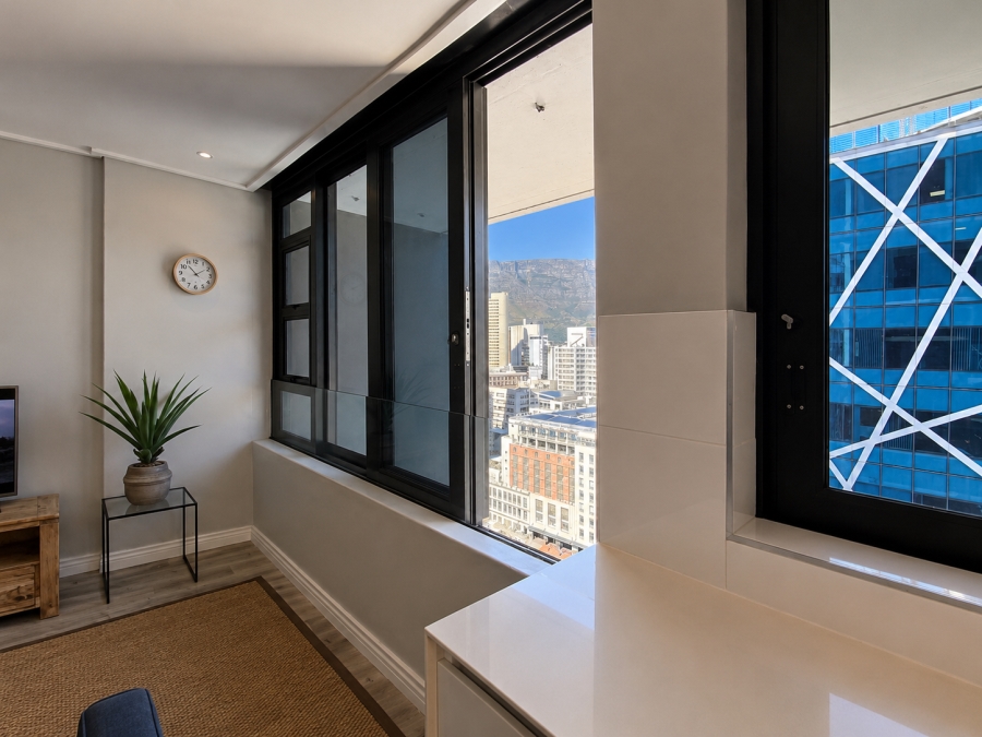 1 Bedroom Property for Sale in Cape Town City Centre Western Cape